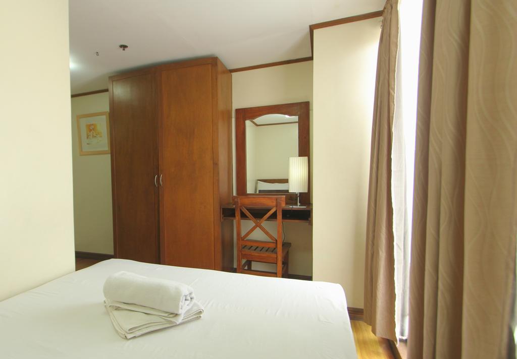 Отель Isabelle Royale Makati Макати Номер фото