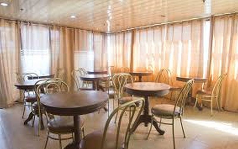 Отель Isabelle Royale Makati Макати Экстерьер фото